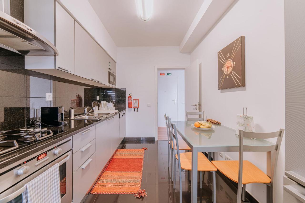 Cozy T2 With Ocean View Daire Funchal Dış mekan fotoğraf