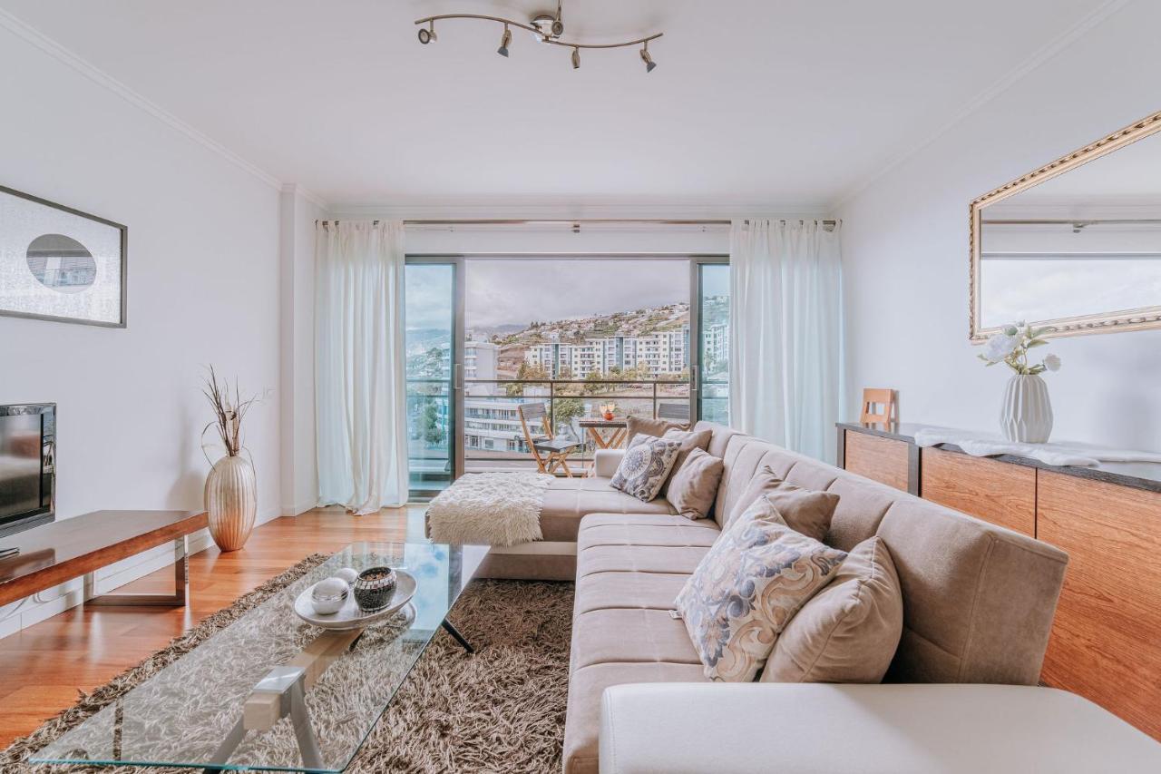 Cozy T2 With Ocean View Daire Funchal Dış mekan fotoğraf